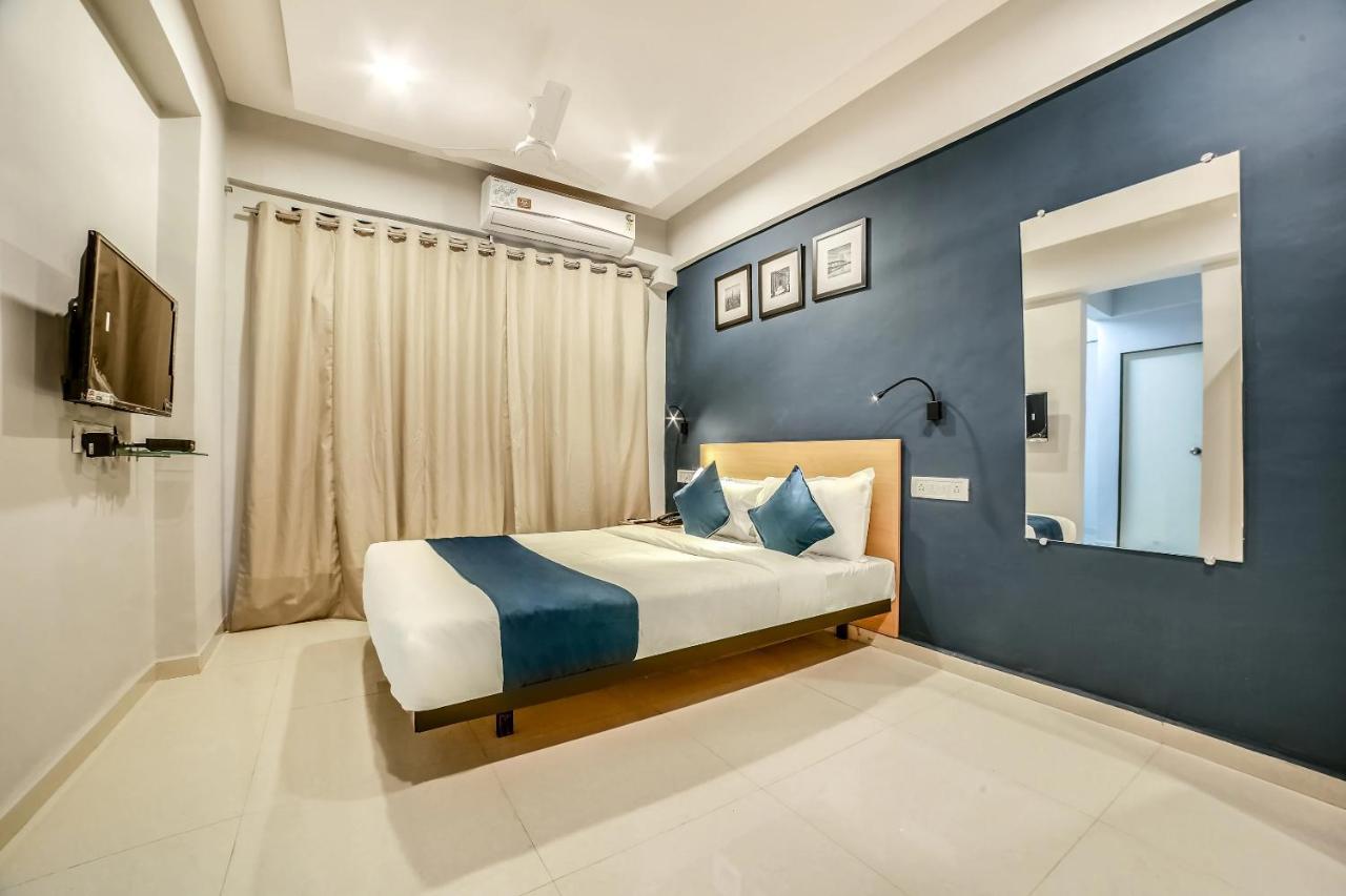 Hotel Bhumi World Bhiwandi Εξωτερικό φωτογραφία
